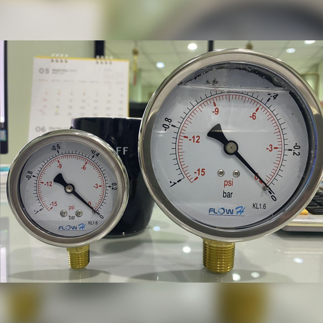 FLOW H Pressure Gauge